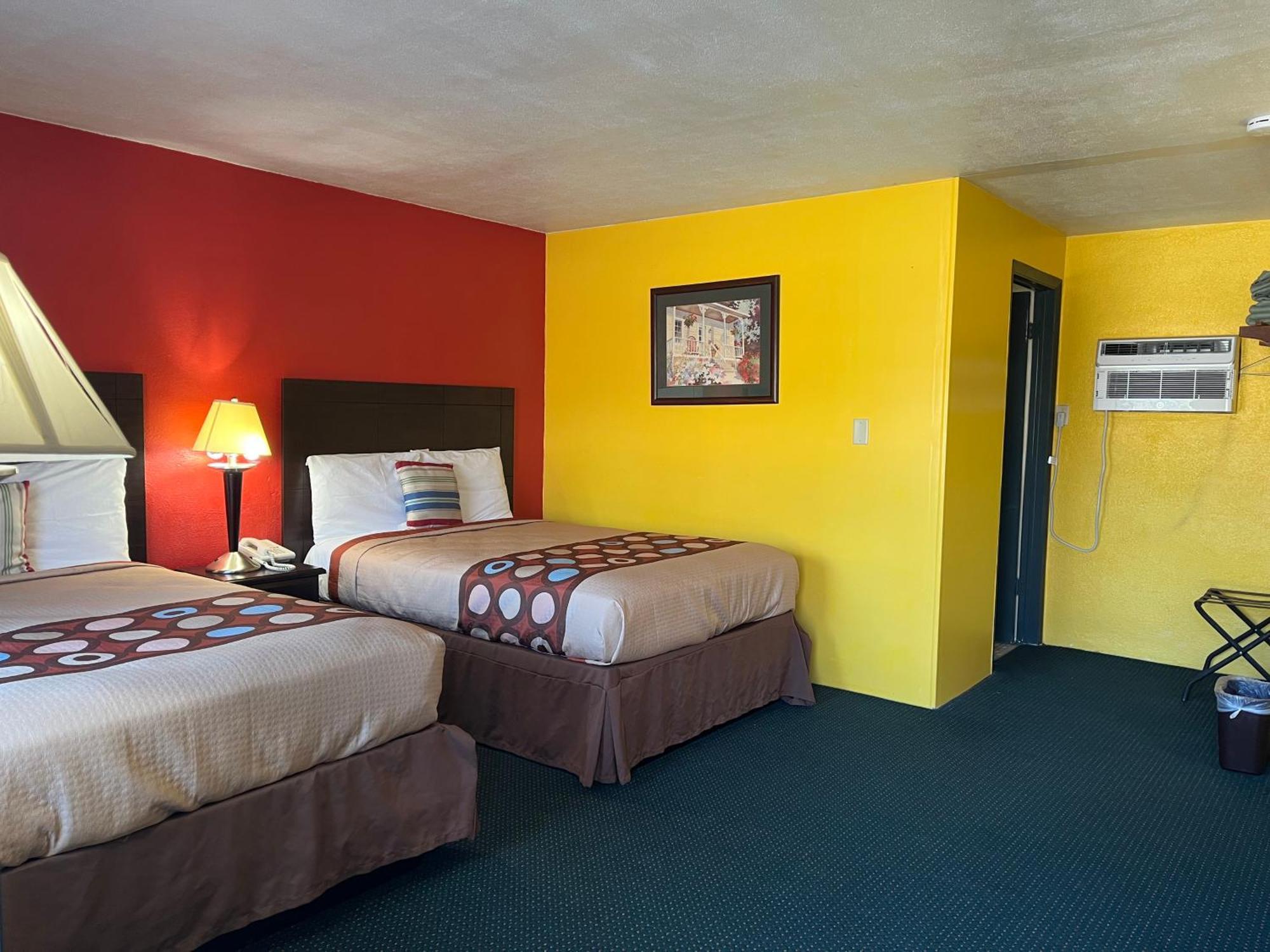 Holly Motel Southampton Екстер'єр фото